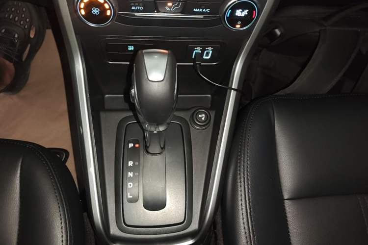 Used Ford EcoSport 2018 1.5L Automatic Zunyi Trim Gear Lever