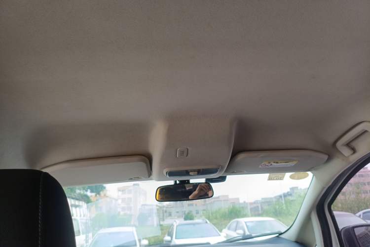 Used Ford EcoSport 2018 1.5L Automatic Platinum Wing Model Headliner