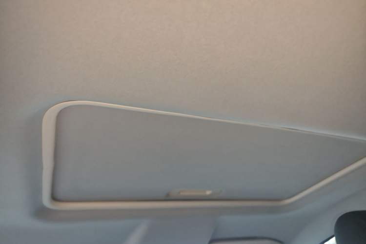 Used Ford EcoSport 2018 1.5L Automatic Zunyi Trim Headliner