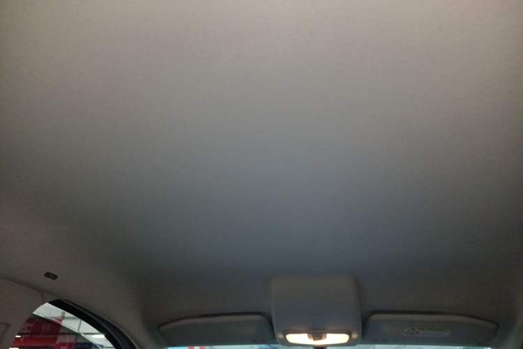 Used Ford EcoSport 2018 1.5L Automatic Platinum Wing Model Headliner