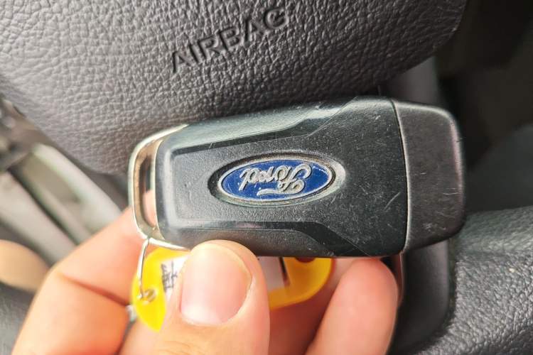 Used Ford EcoSport 2018 1.5L Automatic Platinum Wing Model Interior 1