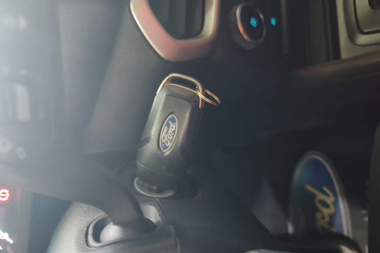 Used Ford EcoSport 2018 1.5L Automatic Elite Edition Interior 1