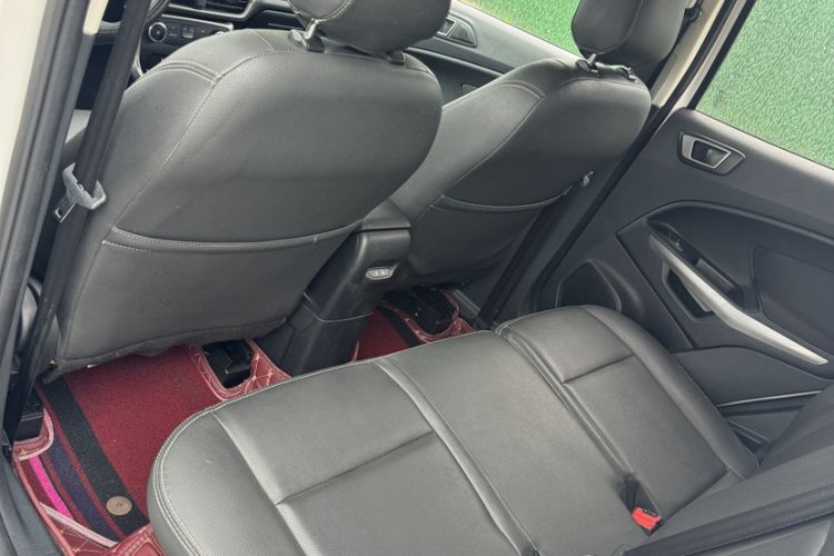 Used Ford EcoSport 2018 1.5L Automatic Platinum Wing Model Interior 2