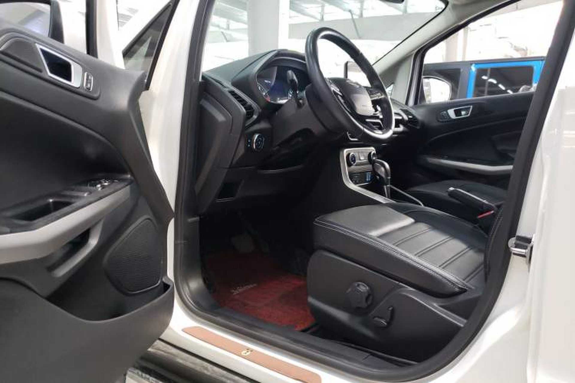 Used Ford EcoSport 2018 2.0L Automatic 4x4 Prestige Trim Interior 2