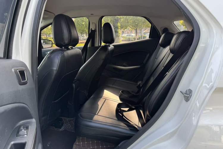 Used Ford EcoSport 2018 1.5L Automatic Platinum Wing Model Interior 3