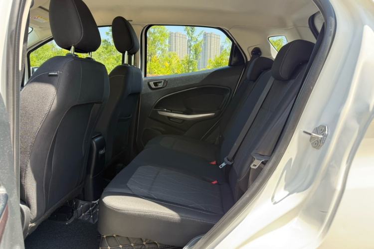 Used Ford EcoSport 2018 1.5L Automatic Platinum Wing Model Interior 3