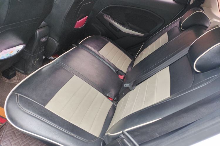 Used Ford EcoSport 2018 1.5L Automatic Platinum Wing Model Interior 4