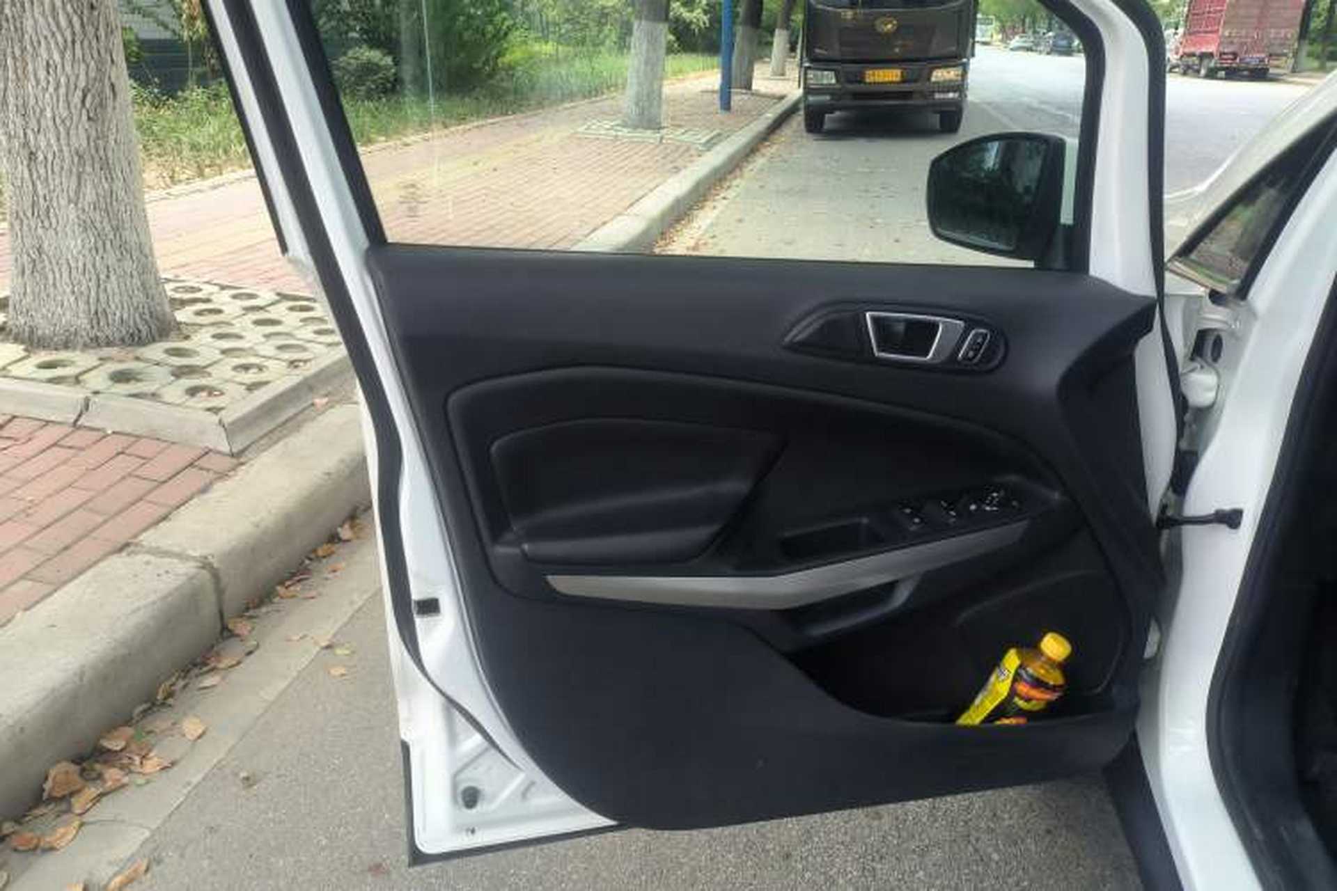 Used Ford EcoSport 2018 2.0L Automatic 4x4 Prestige Trim Left Front Door Interior