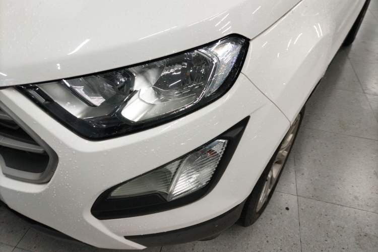 Used Ford EcoSport 2018 1.5L Automatic Platinum Wing Model Left Front Headlight
