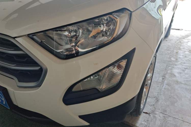 Used Ford EcoSport 2018 1.5L Automatic Platinum Wing Model Left Front Headlight