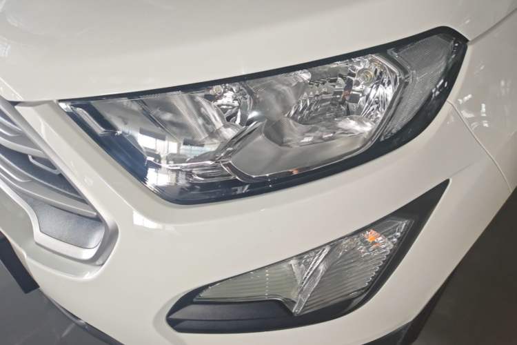 Used Ford EcoSport 2018 1.5L Automatic Platinum Wing Model Left Front Headlight