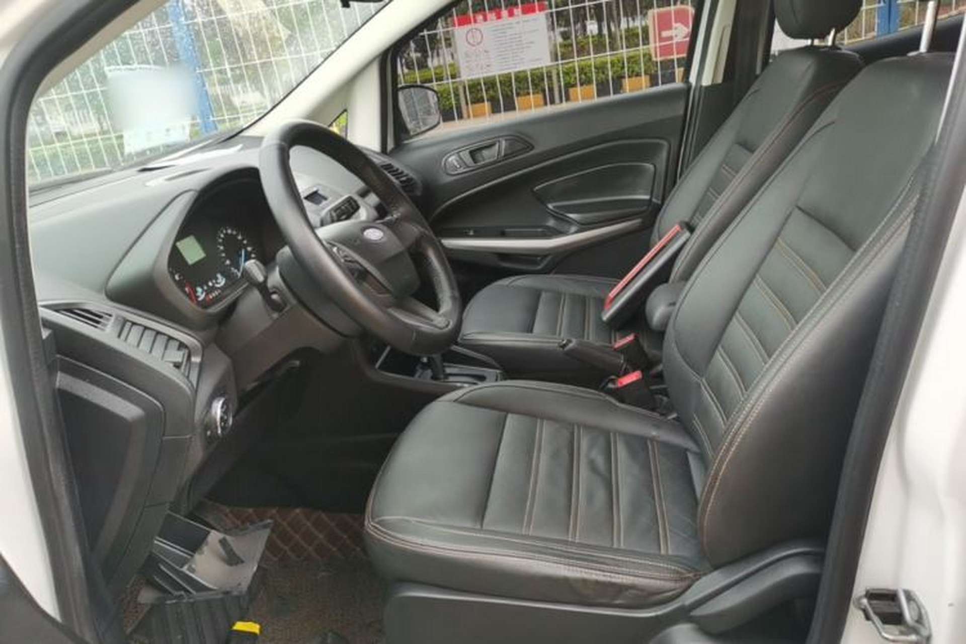 Used Ford EcoSport 2018 1.5L Automatic Elite Edition Left Front Seat