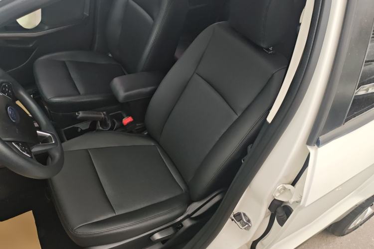 Used Ford EcoSport 2018 1.5L Automatic Platinum Wing Model Left Front Seat