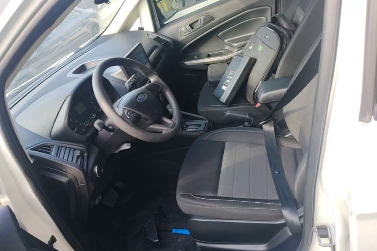 Used Ford EcoSport 2018 1.5L Automatic Elite Edition Left Front Seat
