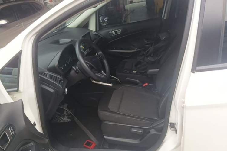 Used Ford EcoSport 2018 1.5L Automatic Platinum Wing Model Left Front Seat