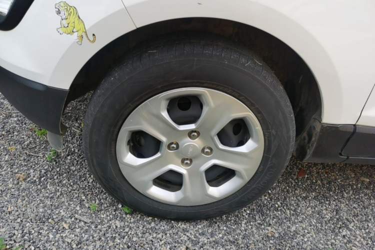 Used Ford EcoSport 2018 1.5L Automatic Elite Edition Left Front Wheel Hub