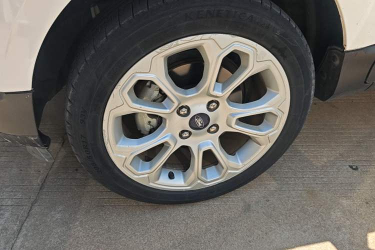 Used Ford EcoSport 2018 1.5L Automatic Zunyi Trim Left Front Wheel Hub