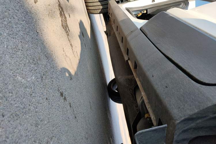 Used Ford EcoSport 2018 1.5L Automatic Platinum Wing Model Left Side Sill