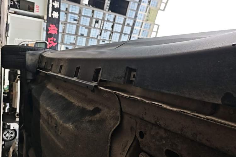 Used Ford EcoSport 2018 1.5L Automatic Platinum Wing Model Left Side Sill