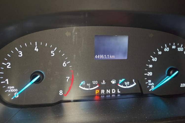 Used Ford EcoSport 2018 1.5L Automatic Elite Edition Odometer Close Up