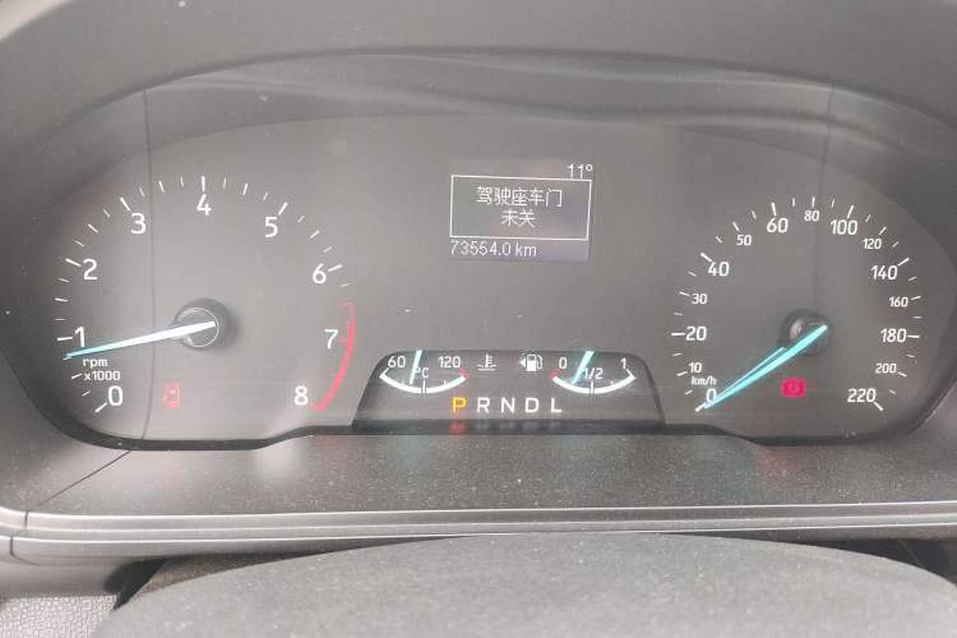 Used Ford EcoSport 2018 1.5L Automatic Platinum Wing Model Odometer Close Up