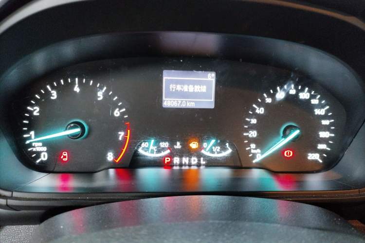 Used Ford EcoSport 2018 1.5L Automatic Platinum Wing Model Odometer Close Up