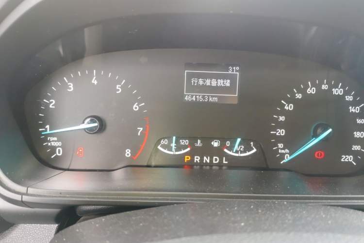 Used Ford EcoSport 2018 Revised 1.5L Automatic Platinum Wing Edition Odometer Close Up