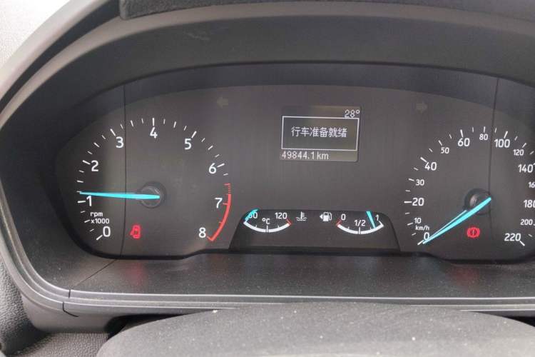 Used Ford EcoSport 2018 1.5L Manual Jingyi Model Odometer Close Up