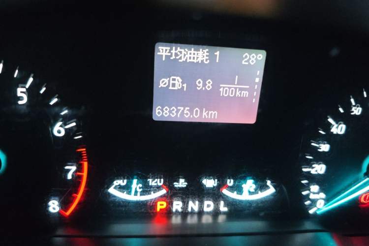 Used Ford EcoSport 2018 1.5L Automatic Elite Edition Odometer Close Up