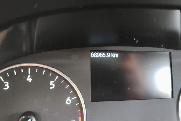 Used Ford EcoSport 2018 1.5L Automatic Zunyi Trim Odometer Close Up