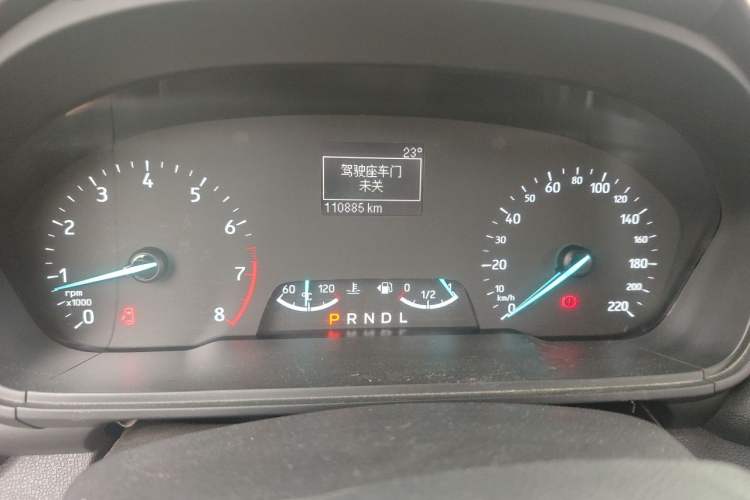 Used Ford EcoSport 2018 1.5L Automatic Elite Edition Odometer Close Up