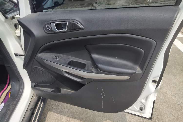 Used Ford EcoSport 2018 2.0L Automatic 4x4 Prestige Trim Right Front Door Interior