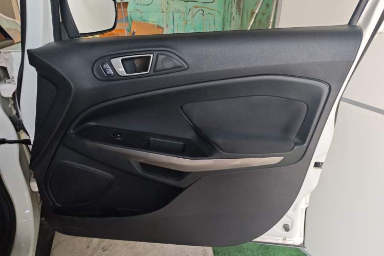 Used Ford EcoSport 2018 1.5L Automatic Platinum Wing Model Right Front Door Interior