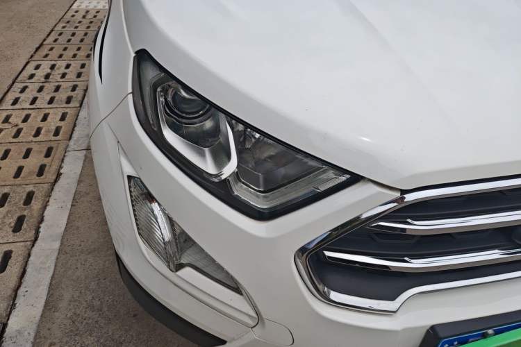Used Ford EcoSport 2018 EcoBoost 125 Automatic Luxury Edition Right Front Headlight