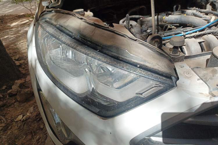 Used Ford EcoSport 2018 1.5L Automatic Platinum Wing Model Right Front Headlight