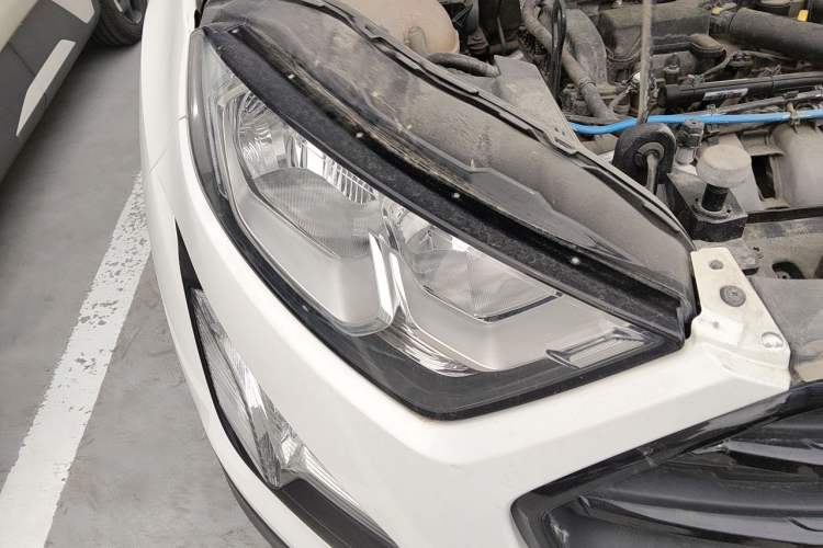 Used Ford EcoSport 2018 1.5L Manual Jingyi Model Right Front Headlight