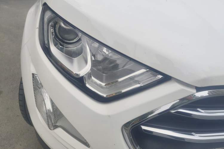 Used Ford EcoSport 2018 EcoBoost 125 Automatic Luxury Edition Right Front Headlight