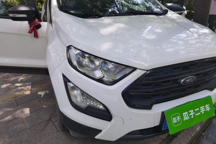 Used Ford EcoSport 2018 1.5L Automatic Elite Edition Right Front Headlight