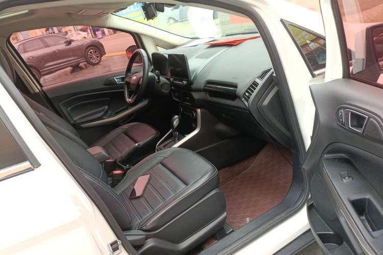 Used Ford EcoSport 2018 EcoBoost 125 Automatic Luxury Edition Right Front Seat