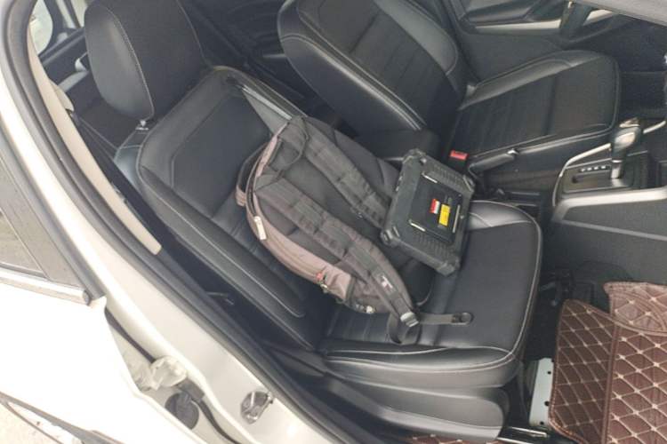 Used Ford EcoSport 2018 EcoBoost 125 Automatic Luxury Edition Right Front Seat