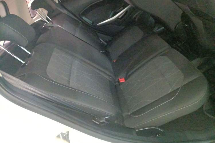 Used Ford EcoSport 2018 1.5L Automatic Platinum Wing Model Right Rear Seat