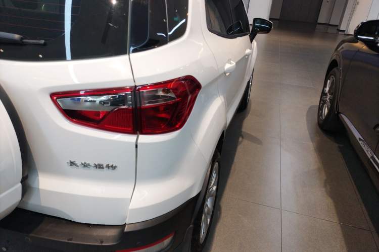 Used Ford EcoSport 2018 Revised 1.5L Automatic Platinum Wing Edition Right Rear Taillight