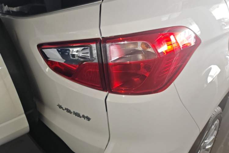 Used Ford EcoSport 2018 1.5L Automatic Platinum Wing Model Right Rear Taillight