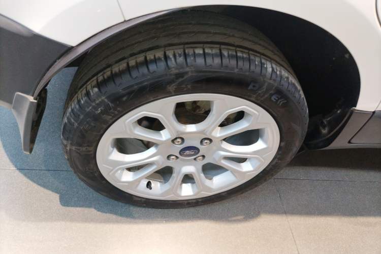 Used Ford EcoSport 2018 Revised 1.5L Automatic Platinum Wing Edition Right Rear Wheel Hub
