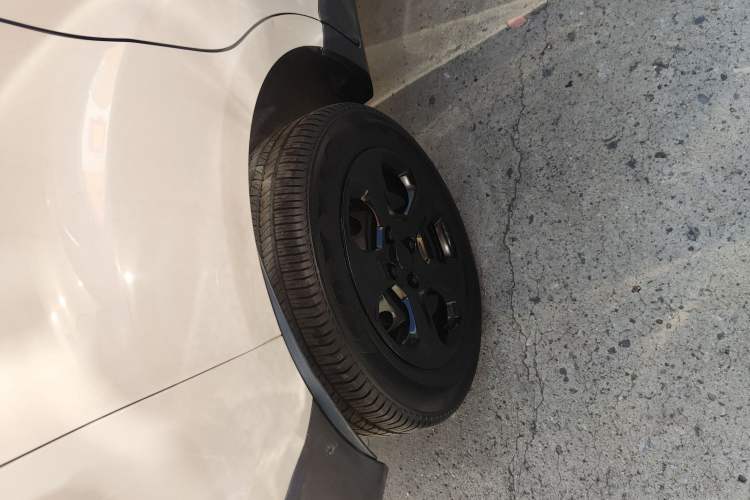 Used Ford EcoSport 2018 1.5L Manual Jingyi Model Right Rear Wheel Hub