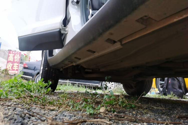 Used Ford EcoSport 2018 1.5L Automatic Elite Edition Right Side Sill