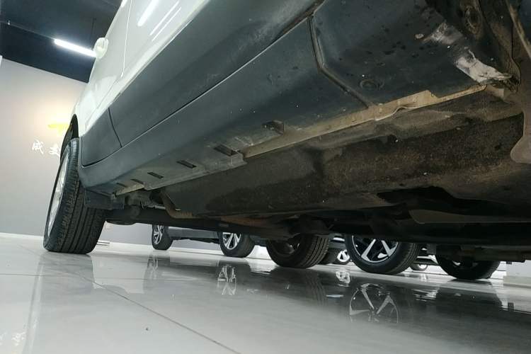 Used Ford EcoSport 2018 1.5L Automatic Platinum Wing Model Right Side Sill