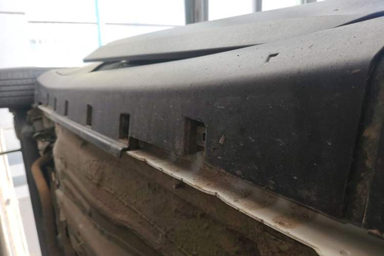 Used Ford EcoSport 2018 1.5L Automatic Elite Edition Right Side Sill