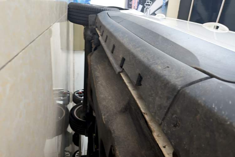 Used Ford EcoSport 2018 Revised 1.5L Automatic Platinum Wing Edition Right Side Sill