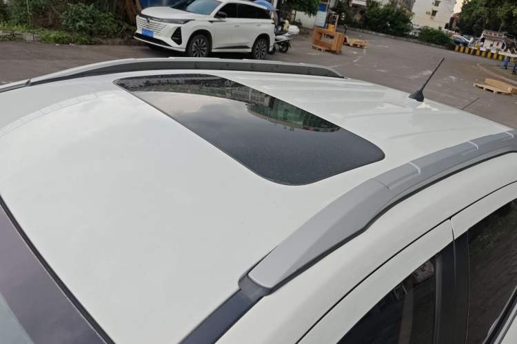 Used Ford EcoSport 2018 1.5L Automatic Zunyi Trim Roof